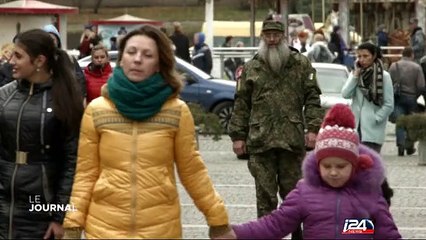 Portrait d'un juif-orthodoxe en tenue de combat en Ukraine