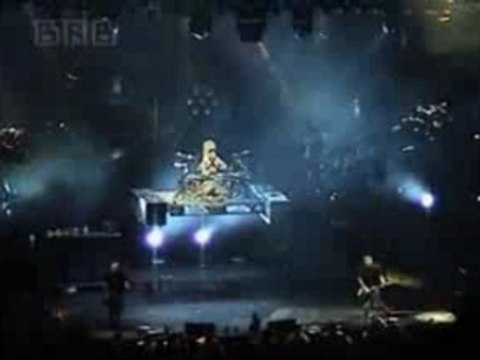 18- blink-182 Reckless Abandon + Travis Barker 's drum solo