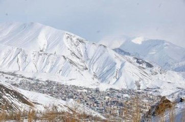 'Taşınma' Kararına Hakkarililer Üzüldü, Yüksekovalılar Sevindi