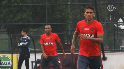 A dupla! Guerrero e Sheik têm desempenho parecido em treino de finalização