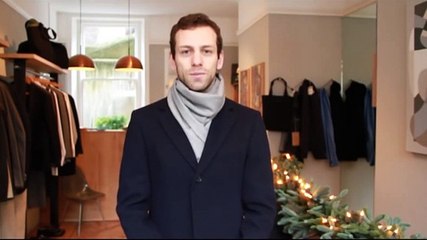 How a Modern Man can Tie His Scarves