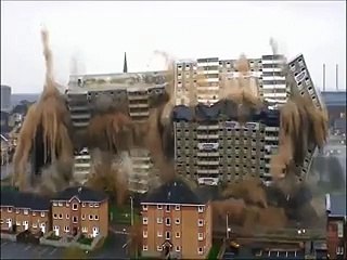 Dünyanın En Sıradışı 11 Dinamitli Yıkım Videosu