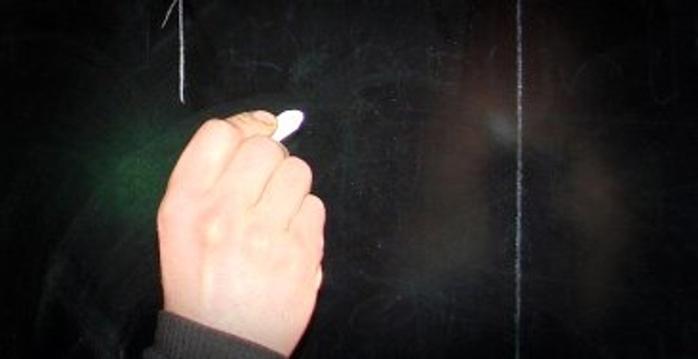 MEB 71 Öğretmenin İşine Son Verdi, Binlerce Öğretmenin Diploması Yeniden İncelenecek