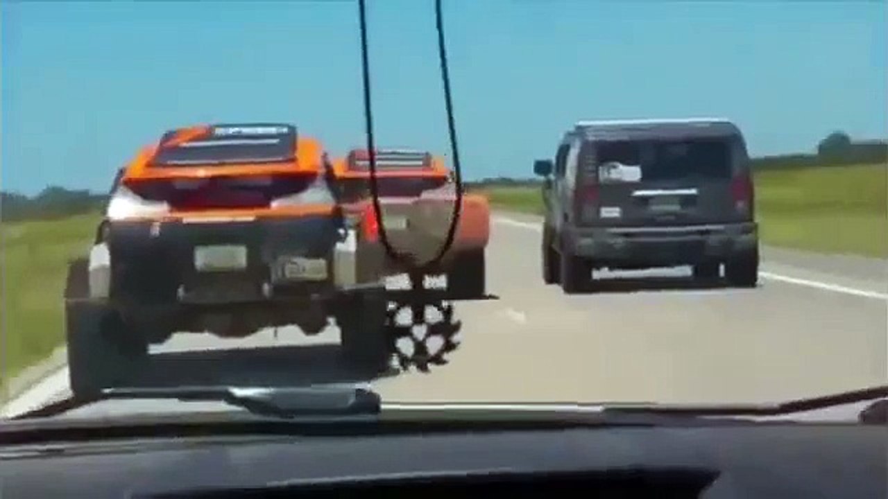 Acidente Team  Robby Gordon Dakar 2016