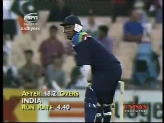 Wasim Akram - Amazing Yorker & Runout vs India 1992 World Cup. Rare cricket video