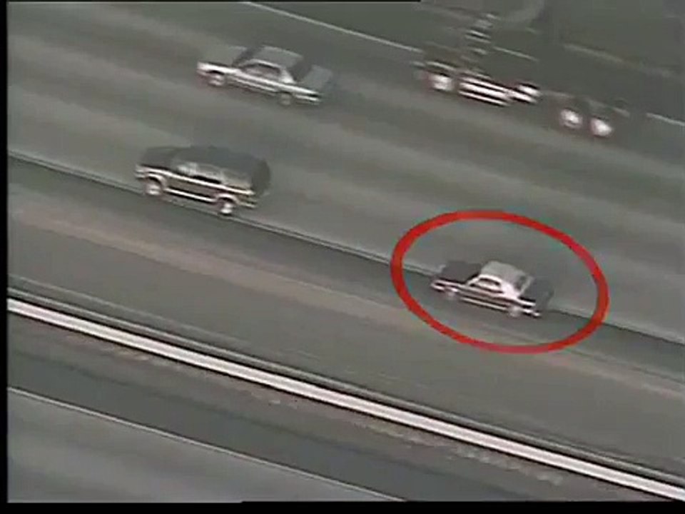High Speed Police Chase Ends With Car Crash & Explosion