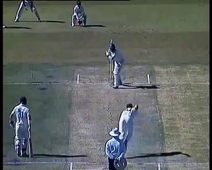 WORST CRICKET PITCH OF ALL TIME- WARNER BATS ON CRAZY PITCH, DISGRACEFUL. Rare cricket video