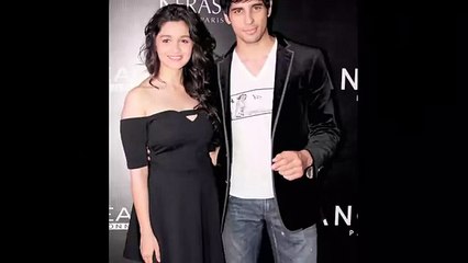 Alia Bhatt Adjusting Her Dress In Public(1)