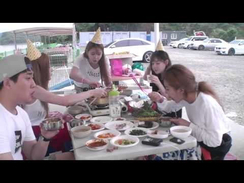 [14] 레이싱모델들의 물놀이 후 먹방 (Sexy Korean Racing Model in Bikini) - 허윤미허니TV