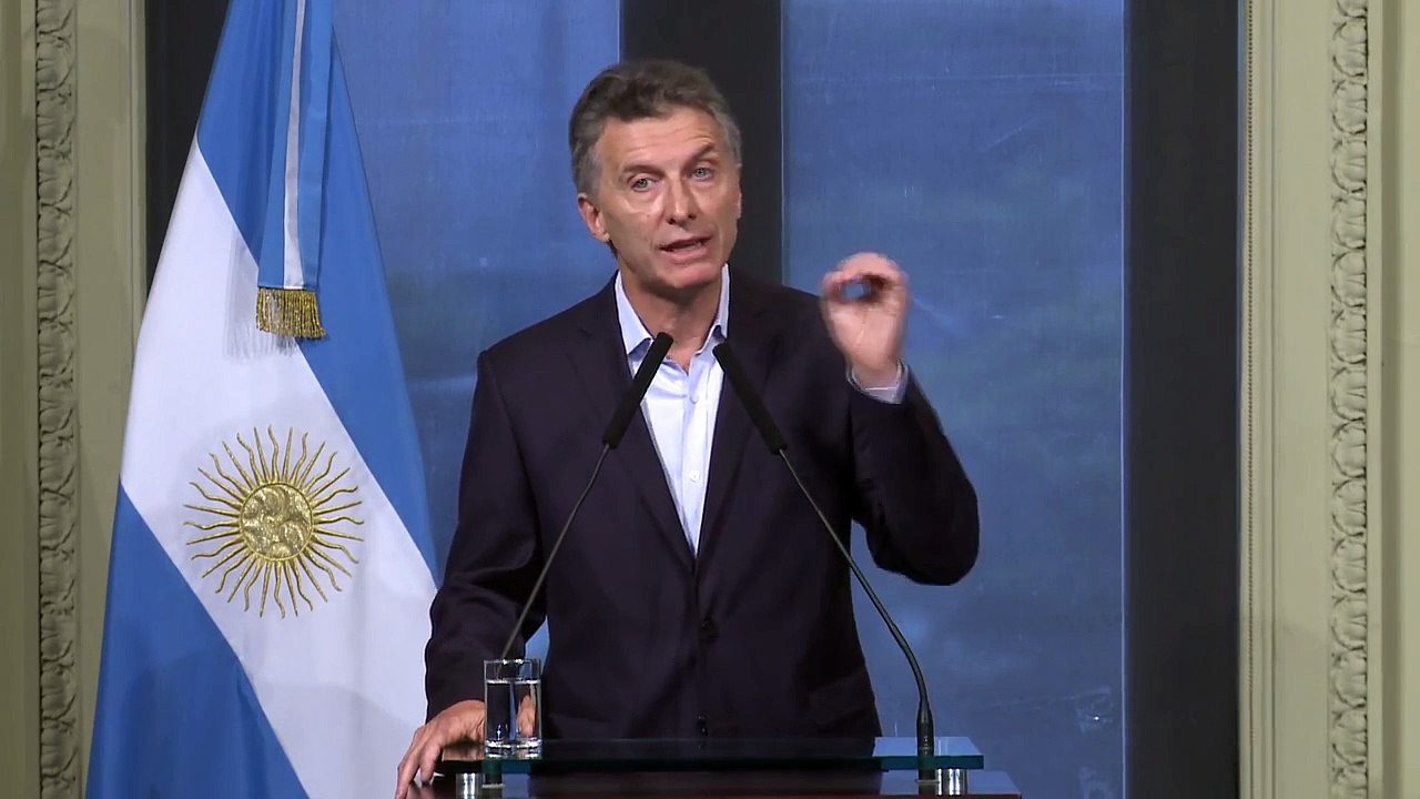 Macri : brindó una conferencia de prensa.