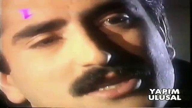 Mahsun Kırmızıgül - Maço Erkek ( orjinal klip)