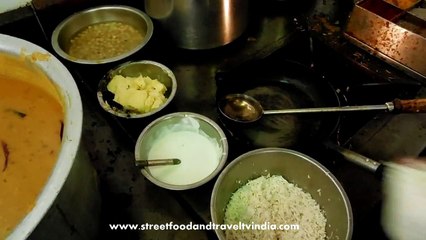 Cooking Punjabi Curry At an Restaurant | North Indian Food.