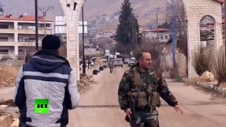 RAW: First footage from starving Madaya, civilians flee besieged Syrian town