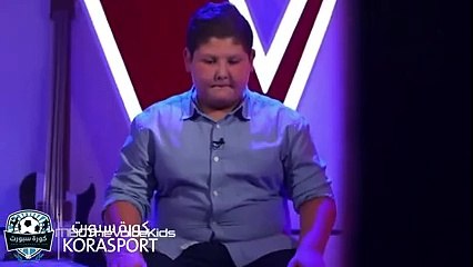 أكبر طفل منافق ههههه باع المبادئ متاعو من أول لحظة