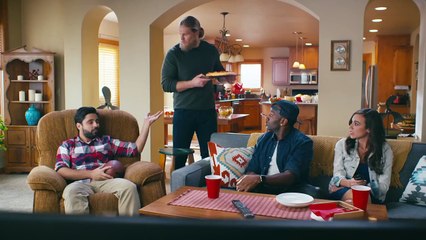 Ray William Johnson Takes Clay Matthews' Chair #MakeTheRightCall