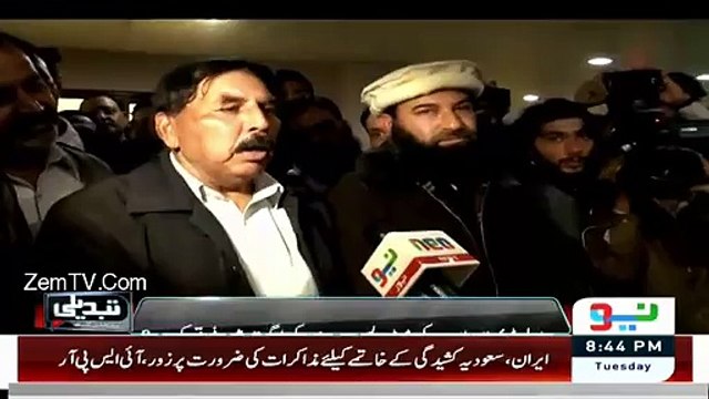 Man Allegates PMLN As Corrupt Party In Front Of Hanif Abbasi