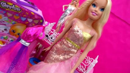 Best Fashion Friend Super sized Barbie Doll + Dress Up Clothing Toy Review Video Cookieswi