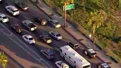 LiveLeak - Police Bust Mail Box Pirate After Chase