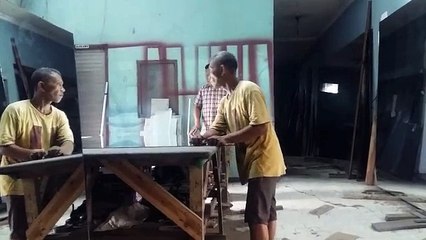 pasang kaca tempered surabaya
