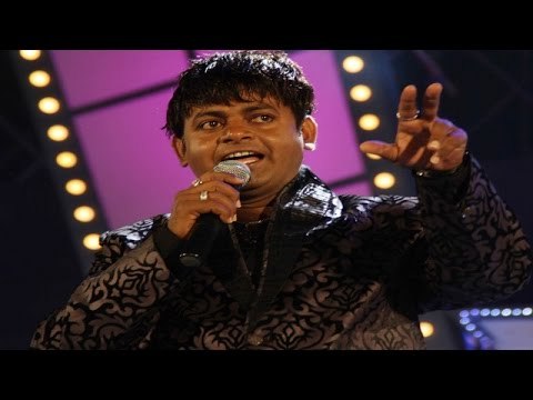 VIP Mimics 50 Bollywood Actors in 5 minutes - Great Performance