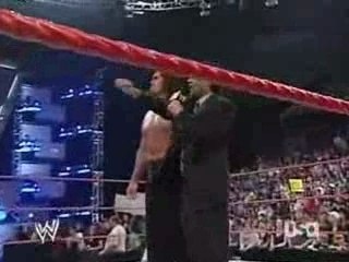 wwe raw john cena donne un match revanche au great khali