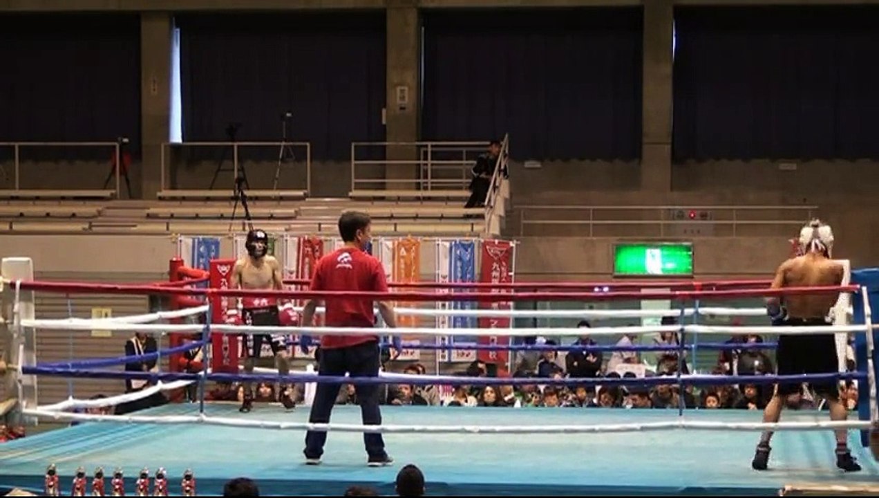 2015.11.29　ザ・おやじファイト北九州大会　フェザー級タイトルマッチ　河村秀樹VS谷村賢二