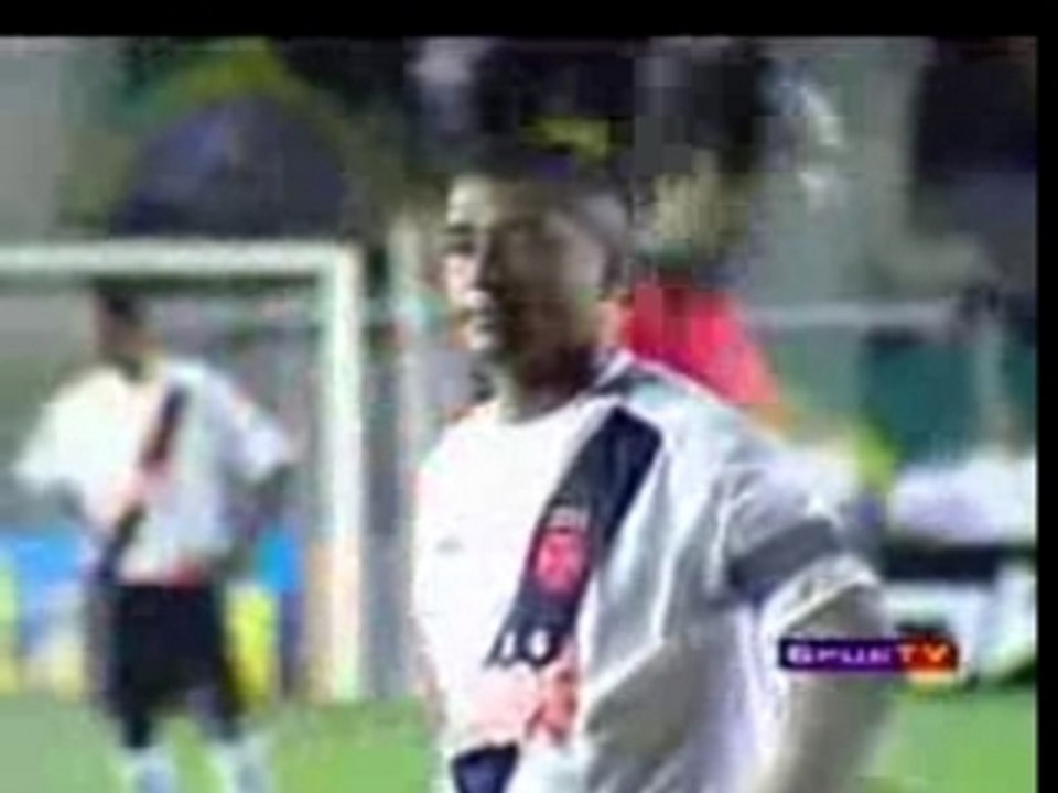 Romario atteint les 1000 buts