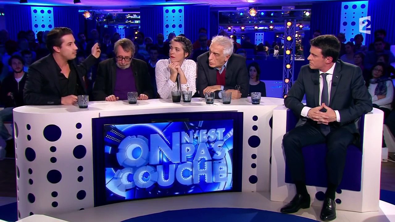 Echange entre Jeremy Ferrari et Manuel Valls sur le rassemblement du 11 janvier 2015