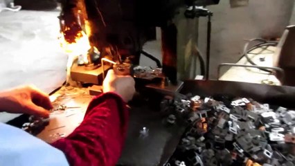 Furniture Hardware, Furniture Fittings and Cabinet Hardware - China: Door Stopper / Production 3