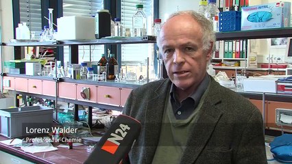 Sadece su ile ortaya çıkan boya ve resimler