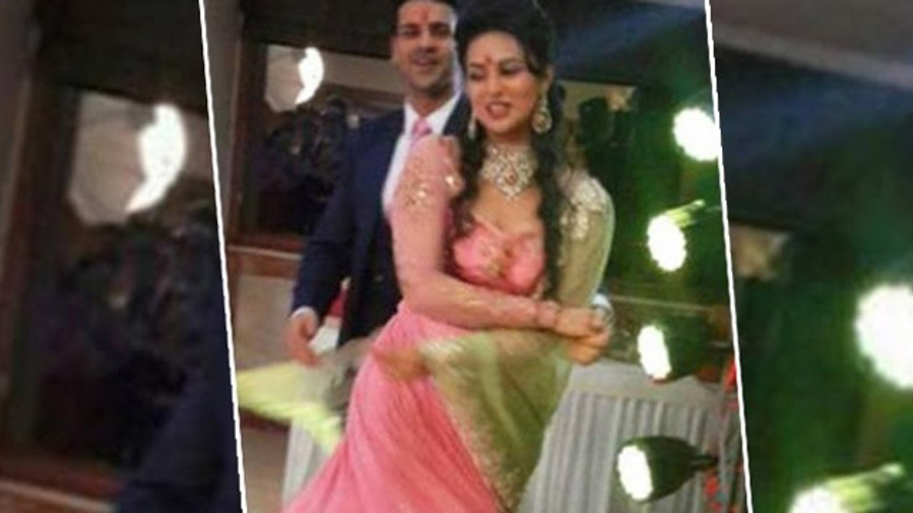 Divyanka Tripathi & Vivek Enjoy Their First DANCE Post Engagement