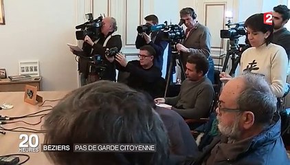 Béziers : la "garde biterroise" de Robert Ménard suspendue