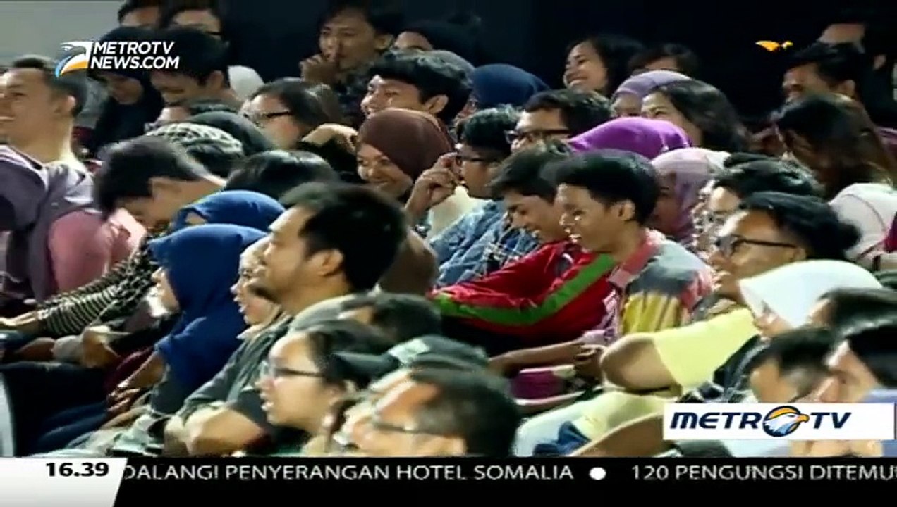 Hilmi Hafiz & Upin Chaplin - Stand Up Comedy Indonesia (1 November 2015)- Upload By www.toba.tv