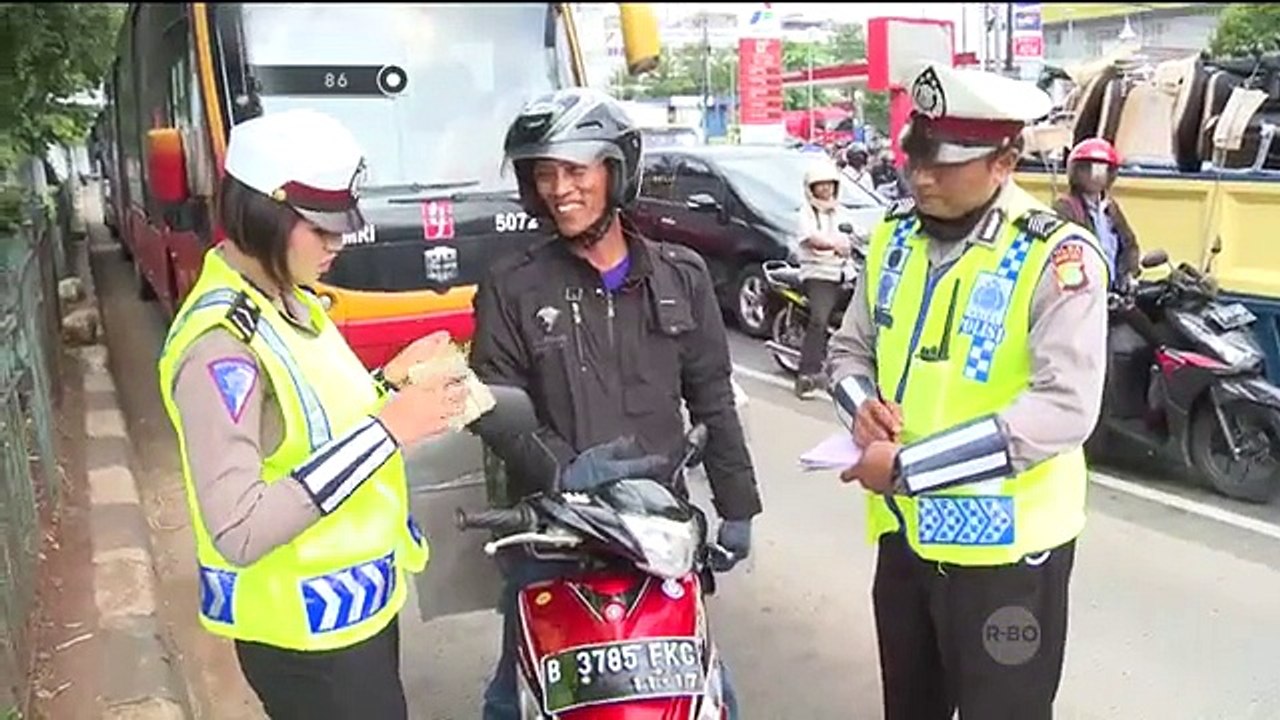 86 Operasi Tangkap Bagi Penerobos Jalur Busway