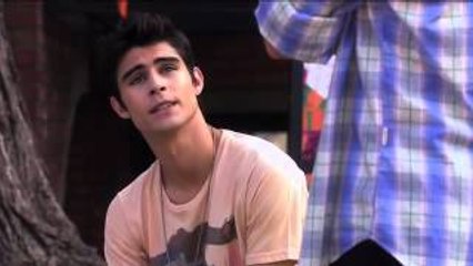 Violetta - Click ´n´ Clipe - Leon e Tomás - Brasil