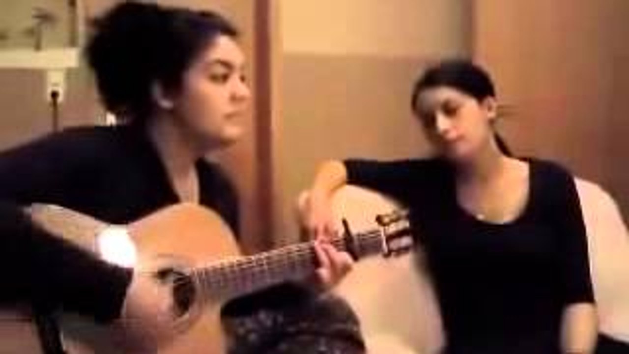 Amatör Şarkılar Eda & Ebru Yoksun Süper yorum