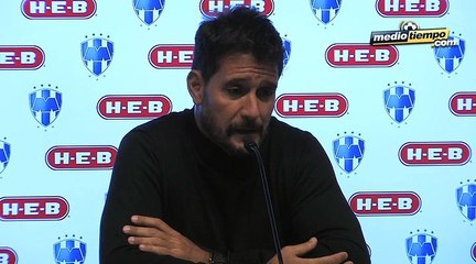 El arbitraje influyó: Auxiliar de Rayados