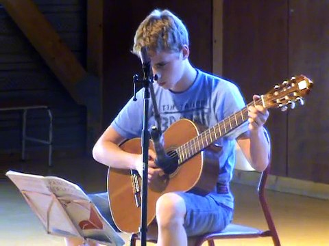 M2U01579 guitare, Pavane, audition du 11 juin 2014 Ateliers Musicaux de Scy Chazelles