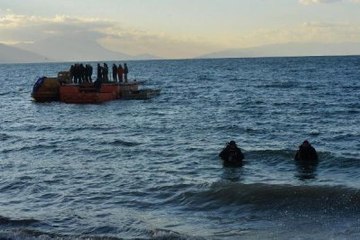 İznik Gölü'ndeki Bazilikada, 40 Adet Bronz Sikke Bulundu