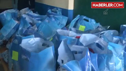 İstanbul'daki Polislerinden Iğdır'daki Öğrencilere Yardım