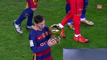 Messi offers the Ballon d’Or to the FC Barcelona supporters at Camp Nou