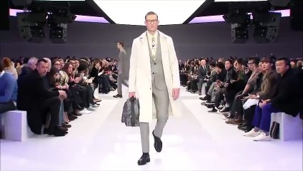 Défilé Versace homme AW 16 17