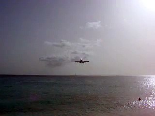Aviation - Boeing 747-200 - Air France - Landing At St Martin