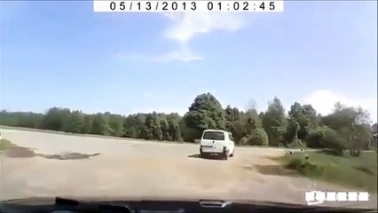 Deadly accident in Russia FRONT TIRE EXPLOSION / Tyre Burst FATAL CRASH 2015