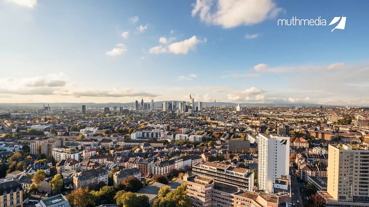 Frankfurt Skyline vom Henninger Turm Timelapse in 7K Filmproduktion muthmedia Frankfurt (1080p)