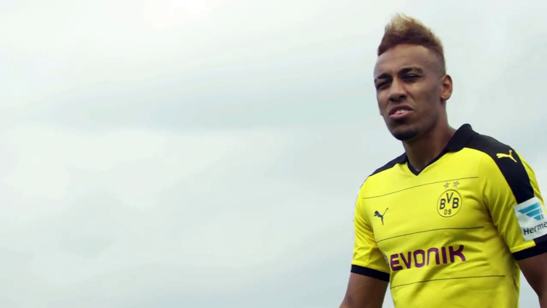 Aubameyang en spiderman - Vidéo Dailymotion