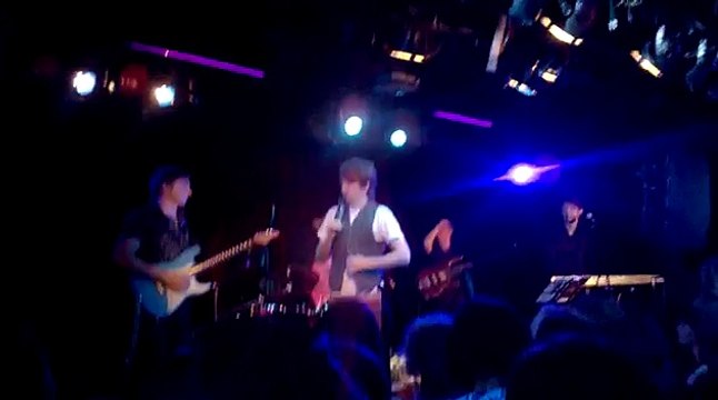 «Любовь настала» А.Бон (Москва, «16 тонн», 30.08.2015) (Баркевич Елена)