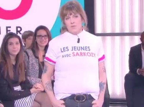 Exclu vidéo : Daphné Bürki : En surpoids avec le t-shirt “Les jeunes avec Sarkozy”