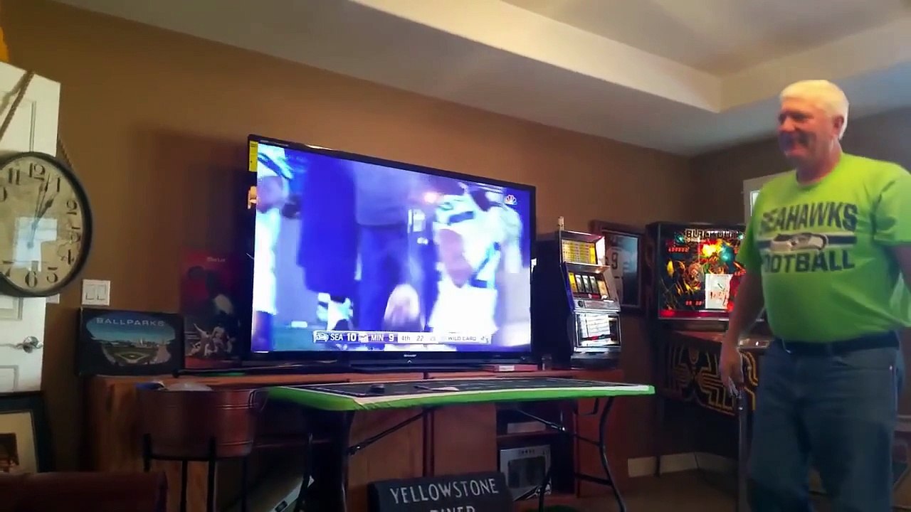 Vikings Seahawks Missed FG Fan Reaction BEST COMPILATION (NFC Wild Card 2016)