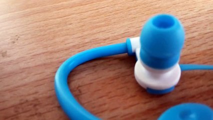 BT - 7 Bluetooth 4.0 In-ear Stereo Sport Headset